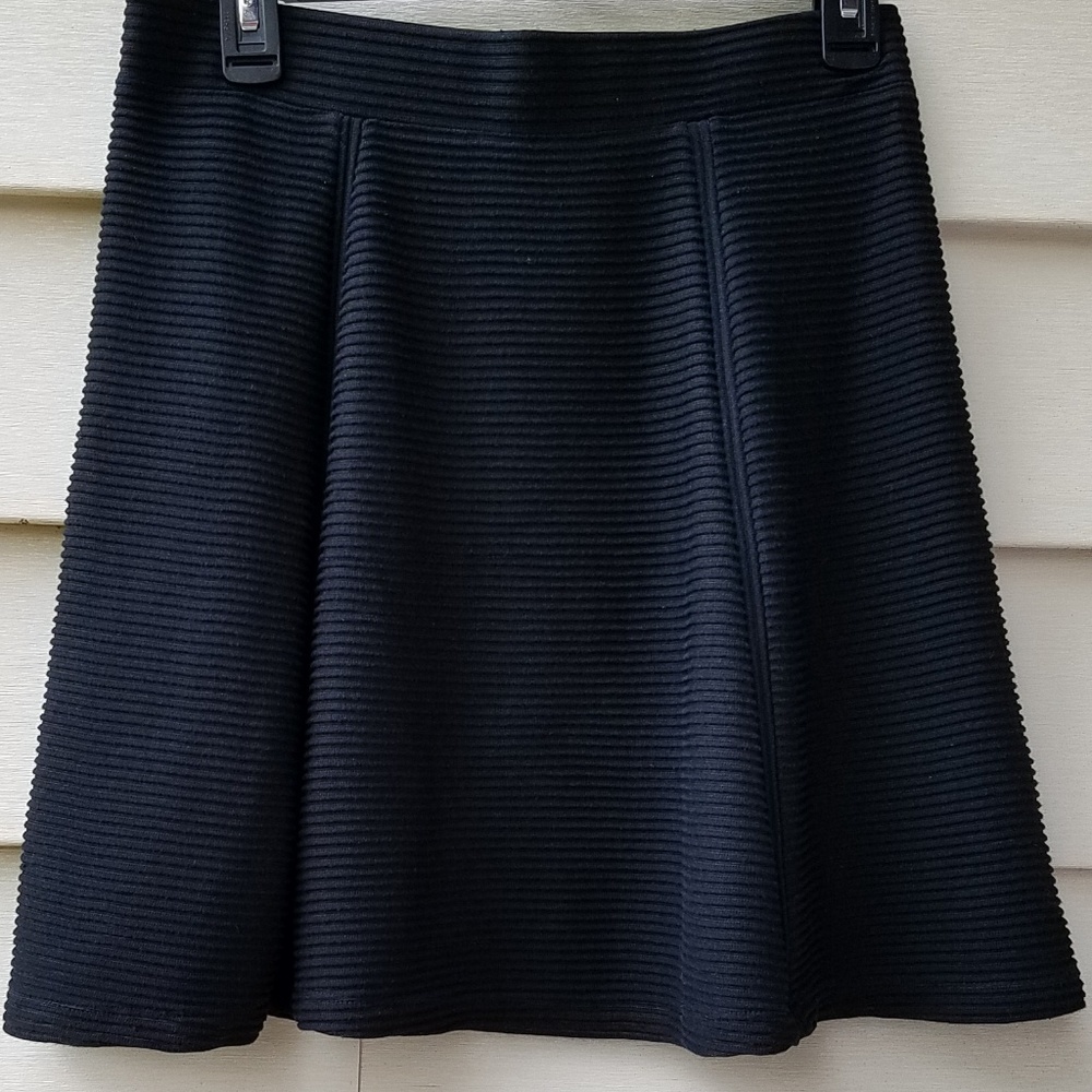 Vince black elastic waist knit mini skirt XSm